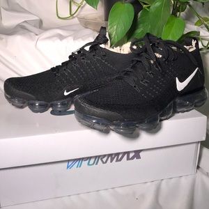 nike vapormax flyknit 2 women's black